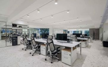 办公室年终工作报告8篇