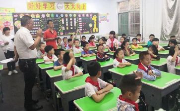 小班下学期班务工作计划8篇