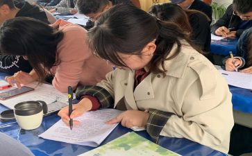 小班下学期班务工作计划参考6篇