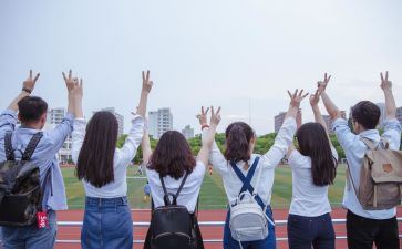 大4思想品德自我鉴定7篇