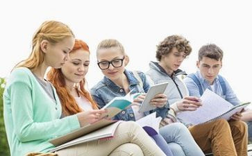 大学环保演讲稿7篇