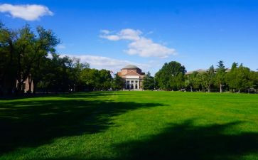 大学毕业自我鉴定表600字8篇