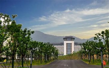 大专自我鉴定1500字5篇