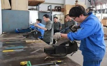 仪电工工作总结精选6篇