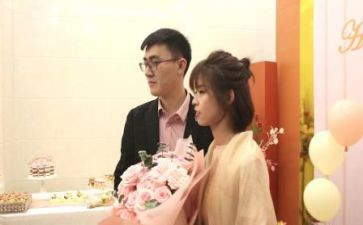 订婚宴女方讲话稿5篇