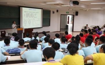高校教师月工作总结参考7篇