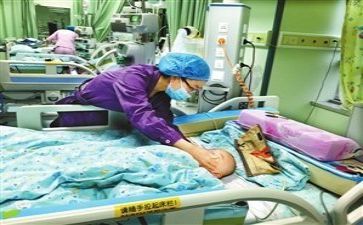 普外科护士年终工作总结8篇