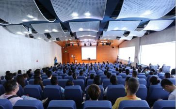 张桂梅思政课大讲堂观后感7篇