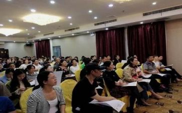 听优秀教师讲座心得体会7篇