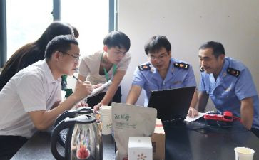 坚守的作文600字5篇