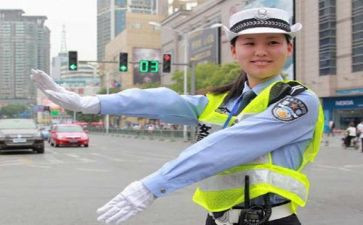 交警事迹6篇