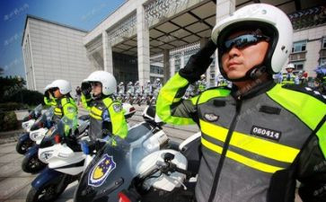 交警工作报告8篇
