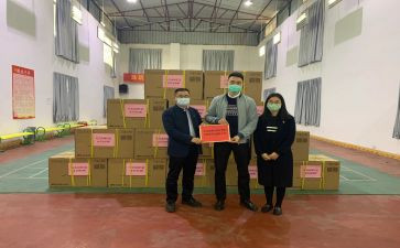 企业捐赠讲话稿8篇
