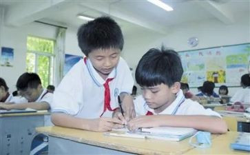 作文我的同学初中300字5篇