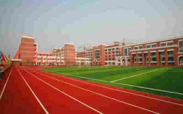 学校事作文400字6篇