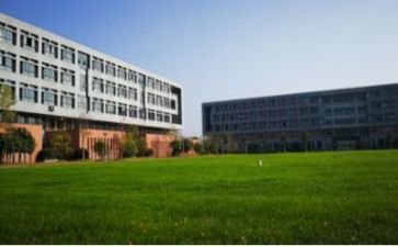 学校财务半年度工作总结精选7篇