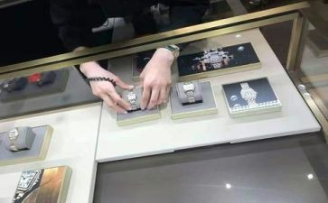 珠宝店年度工作总结8篇