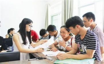 个人申请书助学金模板7篇